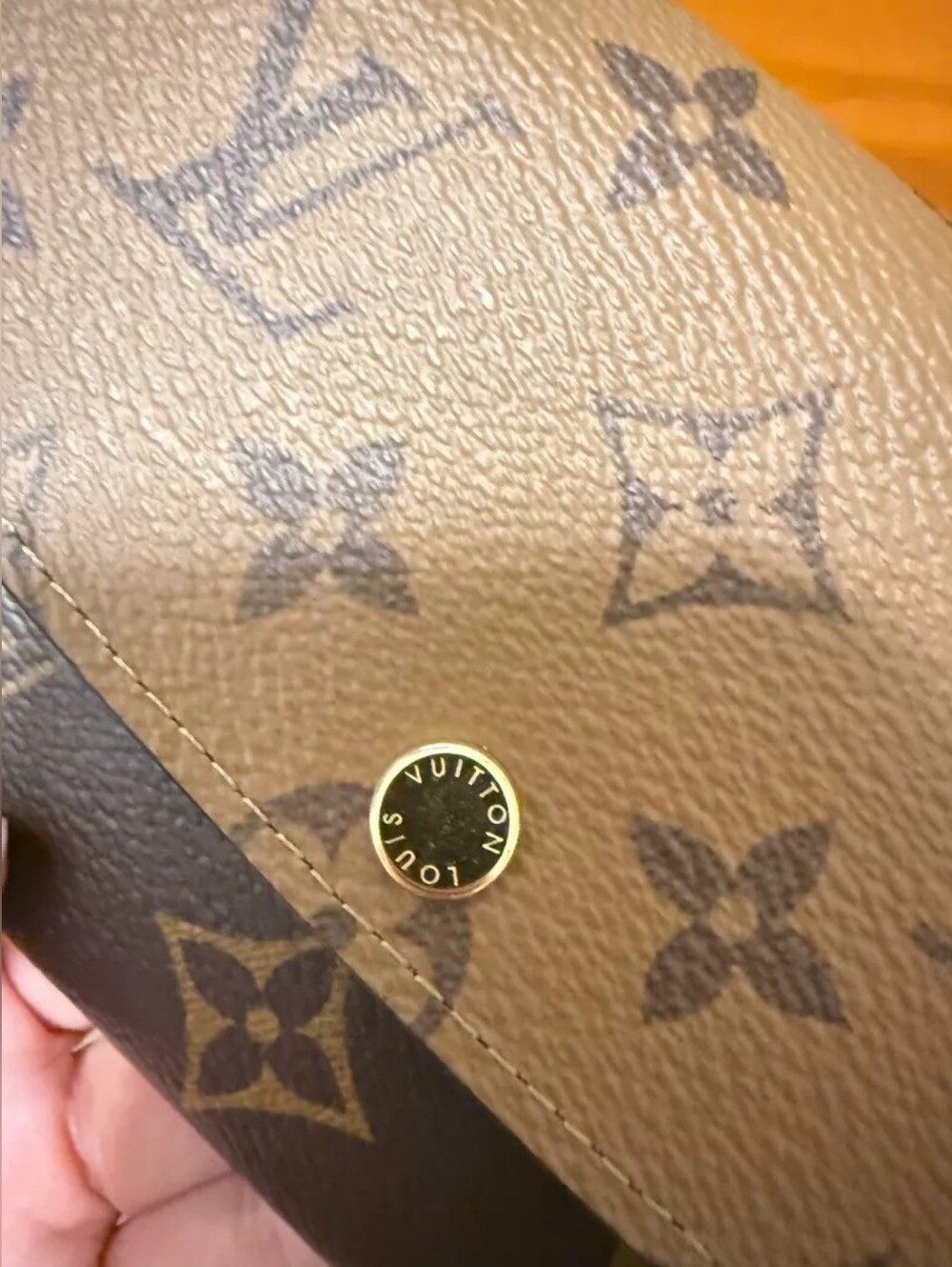 Louis Vuitton Emilie Wallet - Picture 3 of 7